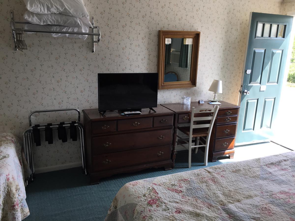 Swiss Inn Londonderry ภายนอก รูปภาพ