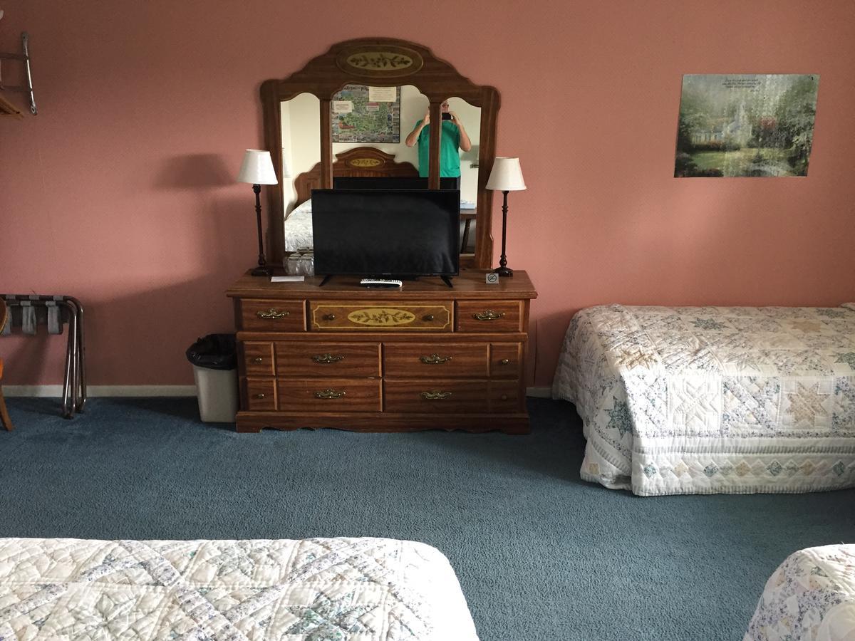 Swiss Inn Londonderry ภายนอก รูปภาพ